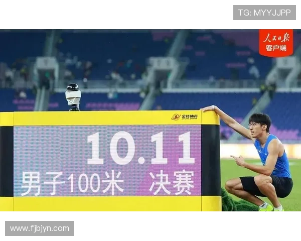 李泽洋力压群雄摘得全运会男子百米金牌 成为首位00后冠军